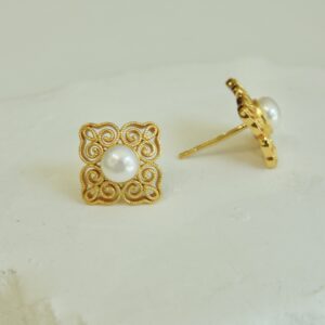 Song Dynasty porcelain with snow patterns Earrings - Image 1