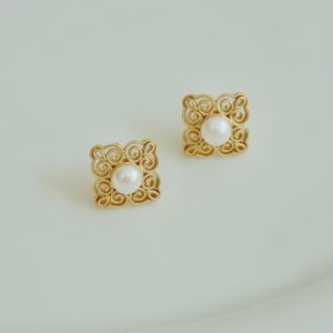 Song Dynasty porcelain with snow patterns Earrings - Image 8