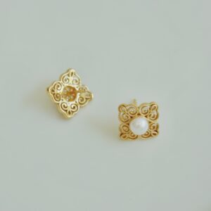 Song Dynasty porcelain with snow patterns Earrings - Image 9