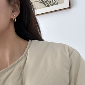 Multiple half-circle earrings - Image 10