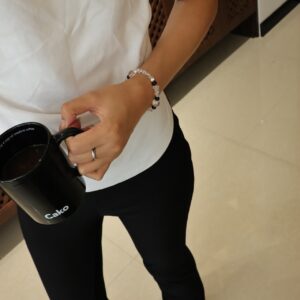 white crystal / black agate bracelet - Image 12