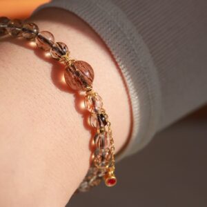 The guardian bracelet for women's careers - Image 18
