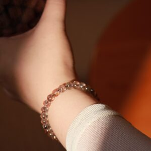 The guardian bracelet for women's careers - Image 20