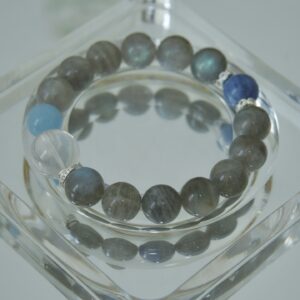 The grey moonlight bracelet - Image 12