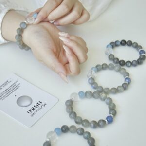 The grey moonlight bracelet - Image 4