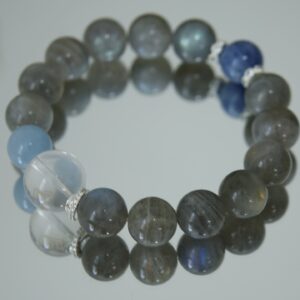 The grey moonlight bracelet - Image 13