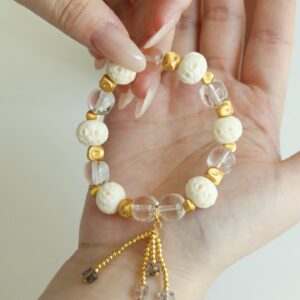 Moonlight Reindeer White Crystal Bracelet - Image 3