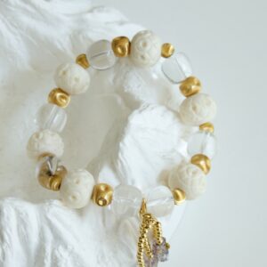 Moonlight Reindeer White Crystal Bracelet - Image 9