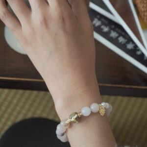 For longevity Violet crystal bracelet - Image 3