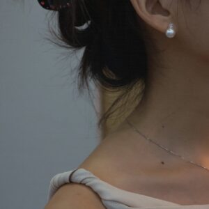 Imported Swarovski pearls in two colors - Image 3