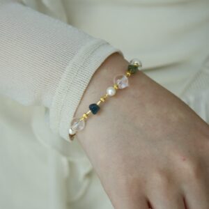 Mount Fuji cherry blossoms - Image 4