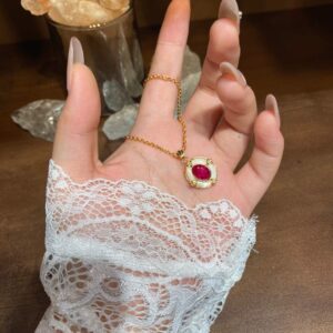 Court Retro Necklace - Image 5