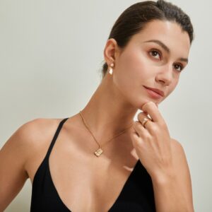 golden pair - Image 3